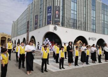 ТҮРКІСТАН ОБЛЫСЫНДА ҰЛТТЫҚ КІТАП КҮНІ АЯСЫНДА ӨТКЕН КЕҢ КӨЛЕМДІ РУХАНИ ШАРА – КІТАП МӘДЕНИЕТІН ДӘРІПТЕГЕН ІРІ ИГІ БАСТАМА