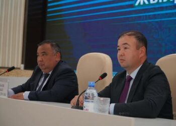 БӘЙДІБЕК: ШАЯН АУЫЛДЫҚ ОКРУГІНДЕ АТҚАРЫЛҒАН ЖҰМЫСТАР МЕН АЛДАҒЫ ЖОСПАРЛАР ТАНЫСТЫРЫЛДЫ