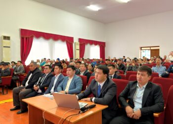 БӘЙДІБЕК: БӨГЕН АУЫЛДЫҚ ОКРУГІНДЕ ӘЛЕУМЕТТІК-ЭКОНОМИКАЛЫҚ ДАМУҒА БАҒЫТТАЛҒАН ЖҰМЫСТАР КЕҢ КӨЛЕМДЕ ЖАЛҒАСУДА