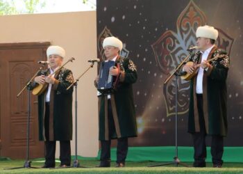 ТҮЛКІБАС ТӨРІНДЕ «ШҰБАЙҚЫЗЫЛ АЛАУЫ-2026» ФЕСТИВАЛІ ҚОРЫТЫНДЫЛАНДЫ