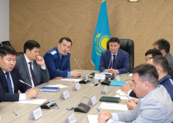 ТҮРКІСТАН ОБЛЫСЫНДА ҚОҒАМДЫҚ-САЯСИ АХУАЛ ТҰРАҚТЫ БАҚЫЛАУДА: ШТАБ ОТЫРЫСЫНДА МАҢЫЗДЫ МӘСЕЛЕЛЕР ҚАРАЛДЫ