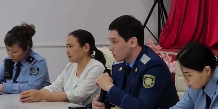 Шымкент қаласында оқушыларға құқықтық түсіндіру жұмыстары жүргізілді