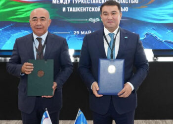 ​Түркістан және Ташкент облысының әкімдері бауырластық туралы меморандумға қол қойды