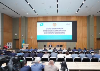 ТҮРКІСТАН ОБЛЫСТЫҚ МӘСЛИХАТЫНЫҢ ДЕПУТАТТАРЫ ӨҢІРДІ ДАМЫТУ БАҒЫТЫНДАҒЫ ЖҰМЫСТАРДЫ ЖОҒАРЫ БАҒАЛАДЫ