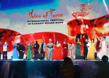 В ТУРКЕСТАНЕ ТОРЖЕСТВЕННО ОТКРЫЛСЯ МЕЖДУНАРОДНЫЙ КОНКУРС КАЗАХСКИХ ПЕСЕН «VOICE OF TURAN-2026»