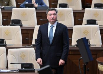 Олжас Бектенов Премьер-министр лауазымына тағайындалды