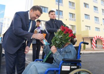 РЕСПУБЛИКА КҮНІНДЕ ТҮРКІСТАНДА 14 ТҰРҒЫН ҮЙ, 600-ГЕ ЖУЫҚ ПӘТЕР ПАЙДАЛАНУҒА БЕРІЛДІ